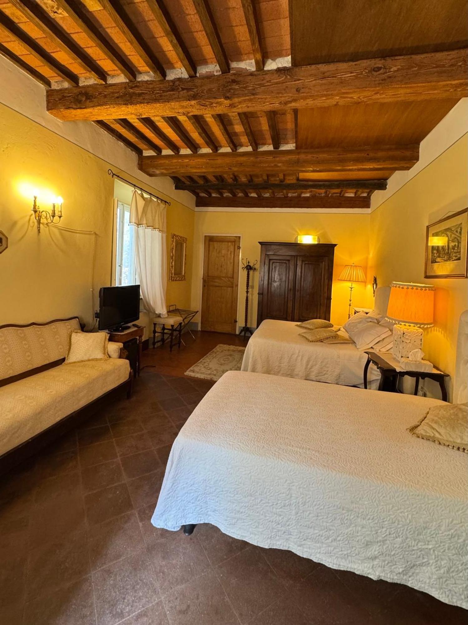 Villa La Dogana B&B Di Charme - Historic Villa With A Beautiful Garden Lucques Extérieur photo