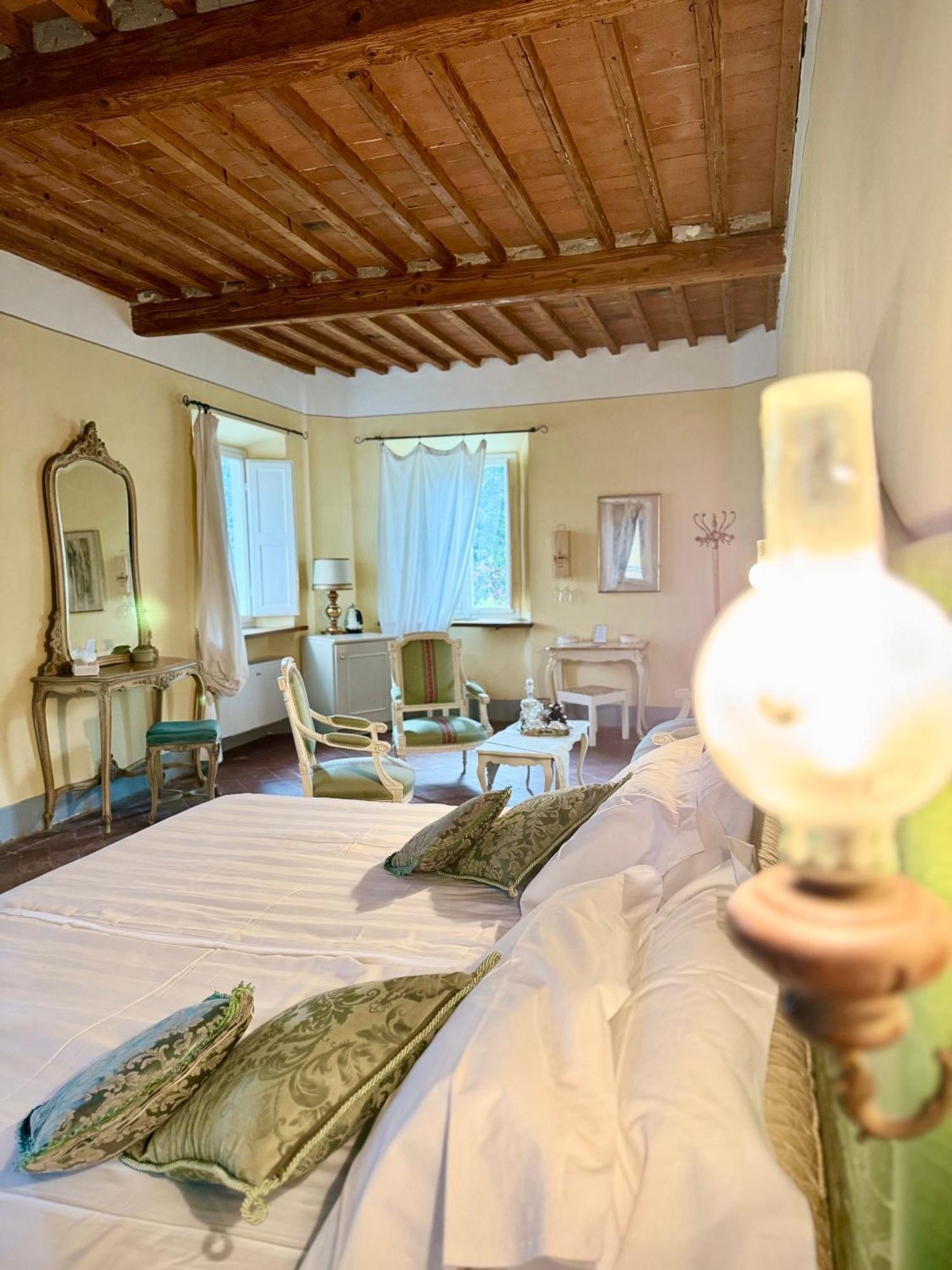 Villa La Dogana B&B Di Charme - Historic Villa With A Beautiful Garden Lucques Extérieur photo