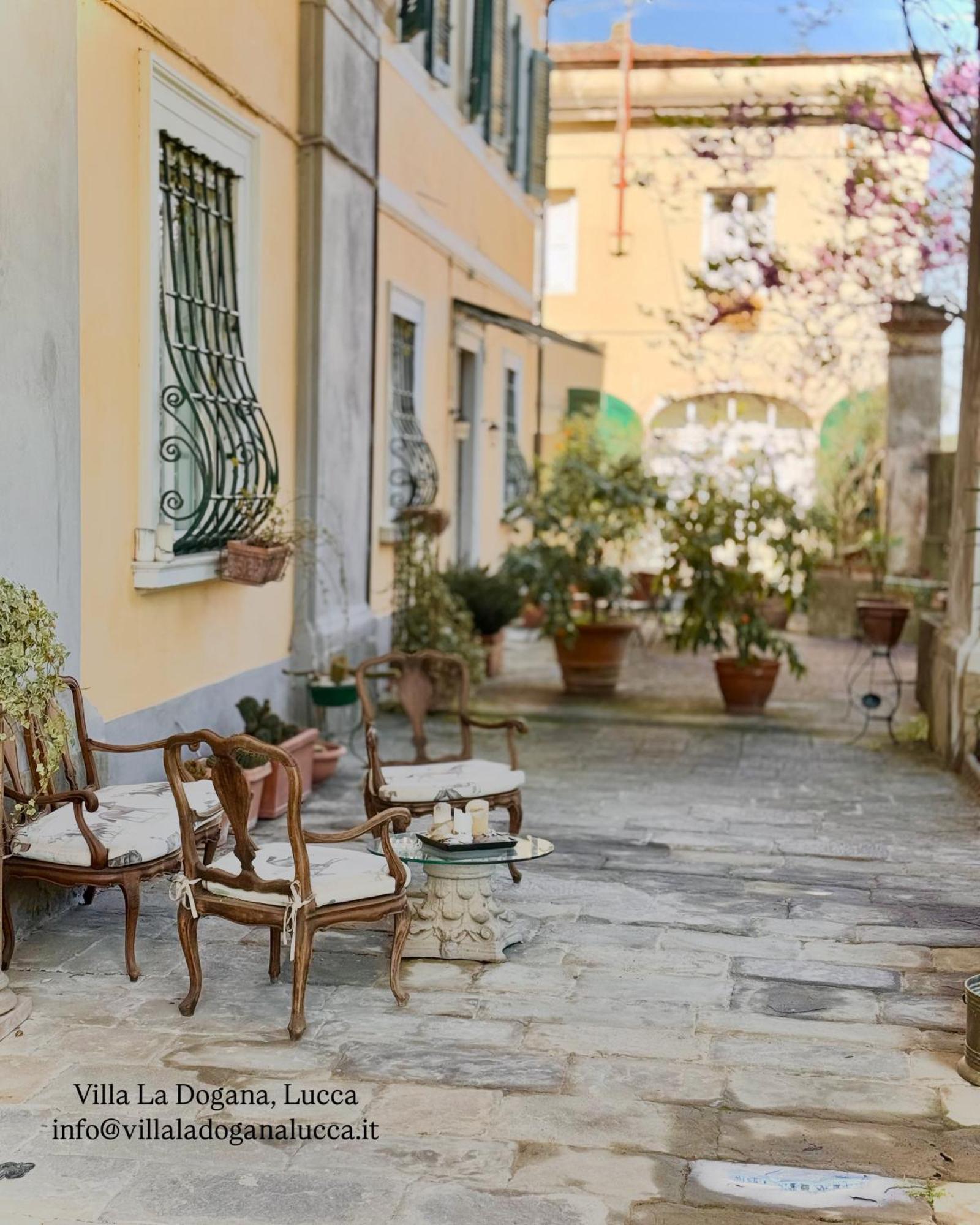 Villa La Dogana B&B Di Charme - Historic Villa With A Beautiful Garden Lucques Extérieur photo